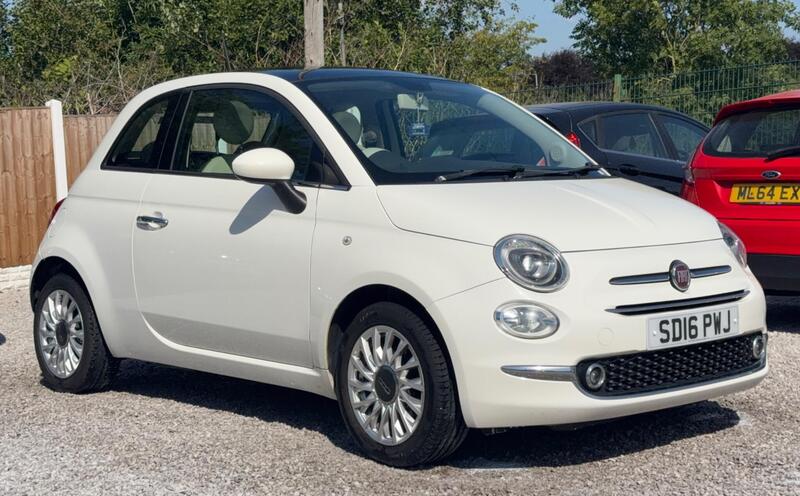 Fiat 500 1.2 Lounge Euro 6 (s/s) 3dr on the Auto 2018 yard